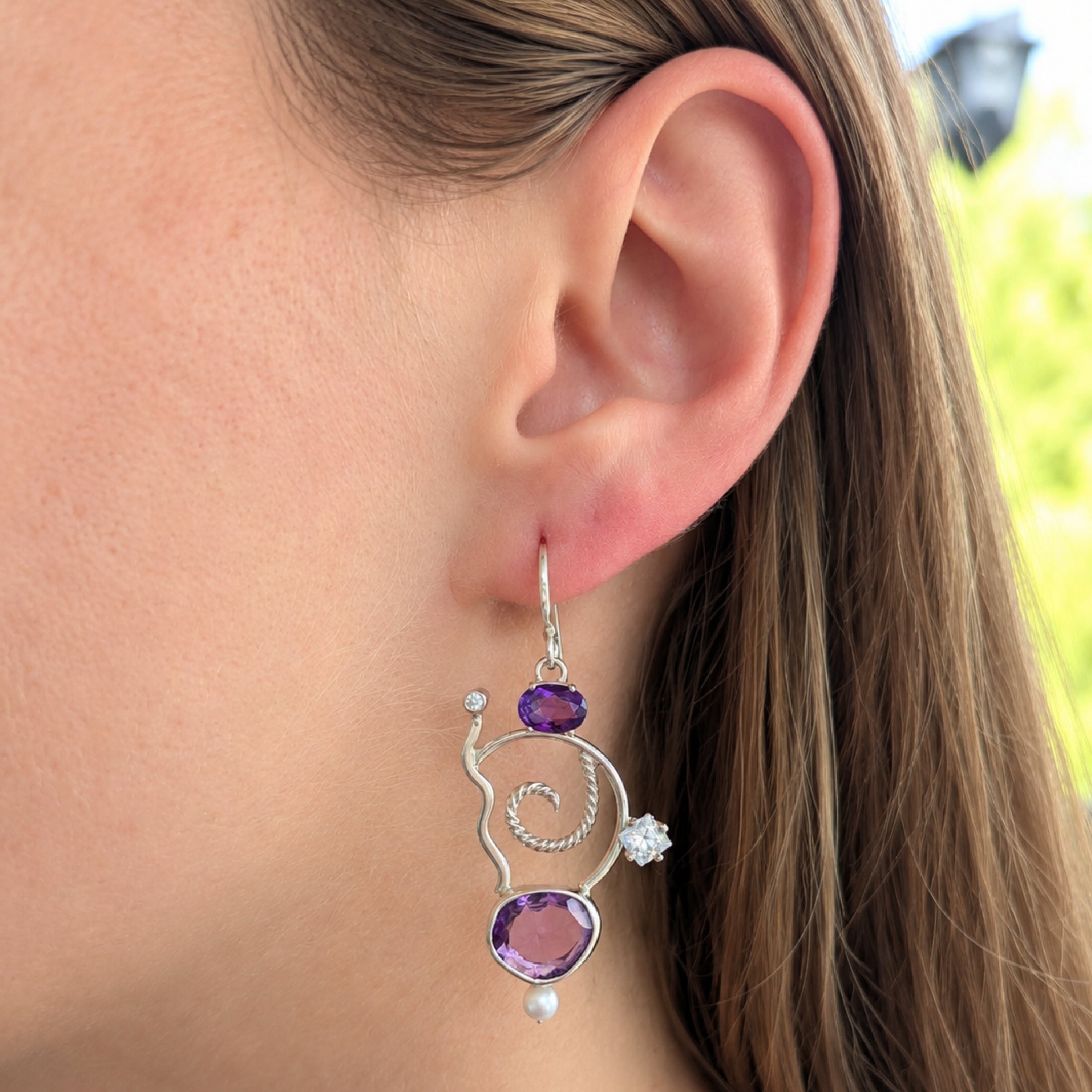 Dancing Amethyst Earrings