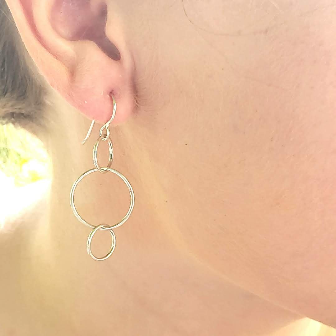 Circle Link Earrings - kim crocker designs